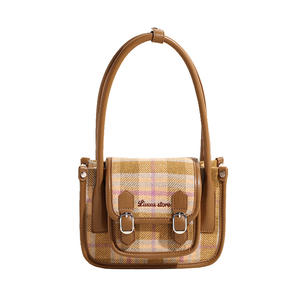 Bolso de mujer de doble propósito de moda con patrón a cuadros y diseño de retazos de tweed y cuero - Product Image 6