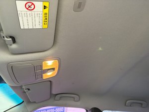 Ssangyong Tivoli 2015 BLANCO, Sin Accidentes, Auto Compacto SUV a Gasolina, Volante a la Izquierda, Entrada con Llave Inteligente, Cámara de Navegación, Coreano - Product Image 5