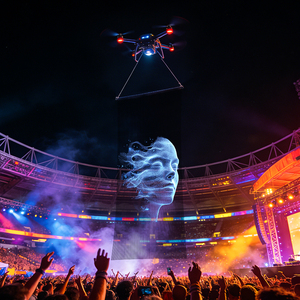 플라잉 디스플레이 <span class=keywords><strong>LED</strong></span> 스크린 P15 P20 P25 P31.25 <span class=keywords><strong>LED</strong></span> 메쉬 디스플레이 접이식 드론 쇼 야외 스카이 투명 플라잉 <span class=keywords><strong>LED</strong></span> 디스플레이 - Product Image 1