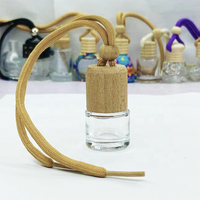 Diffuseur de voiture suspendu transparent 6 ml, bouteille carrée en verre dépoli avec couvercle en bois et bouchon à vis, bouteille vide de haute qualité 8 ml motif fleur de rose