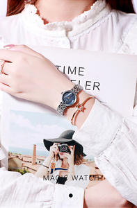 นาฬิกาควอตซ์ผู้หญิงกันน้ำบางเฉียบ หน้าปัดเล็ก ดีไซน์หรูหรา น้ำหนักเบา ผลิตตามสั่งจากโรงงาน - Product Image 2