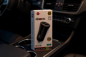 Chargeur de voiture CC-10 avec double port USB Type A, prise allume-cigare 12-24V et port AUX pour utilisation en véhicule - Product Image 2