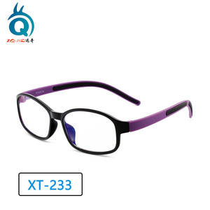 Gafas Xq-Hd para niños con bloqueo de luz azul Xt-233, antivaho, para estudiantes, protección para teléfonos y ordenadores - Product Image 2