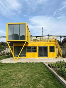 Casa Prefabbricata Gialla a 2 Piani in Container, Casa Modulare Moderna con Balcone, Mini Casa per Abitazione/Bar/Negozio/Ufficio/Airbnb/Caffetteria - Product Image 2