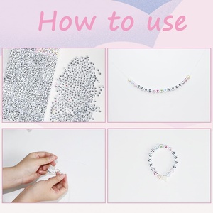 Juego de 1300 Cuentas Acrílicas con <span class=keywords><strong>Letras</strong></span> del Alfabeto A-Z, Cuentas Redondas Planas con Números y Caras Sonrientes en Caja para Hacer Pulseras y Joyería DIY - Product Image 3