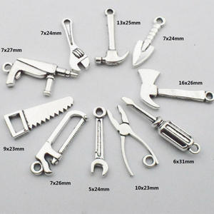 Ton argent antique 13 sortes de mélange 3D outil charme Collection marteau clé scie pince ruban tournevis - Product Image 2