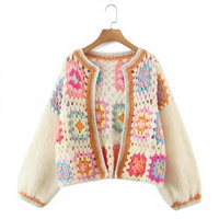 Cardigan Bohème Femme en Crochet Fait Main, Motifs Géométriques Color Block, Col Rond, Manches Longues, Pull Personnalisable, Manteau Court Tricoté