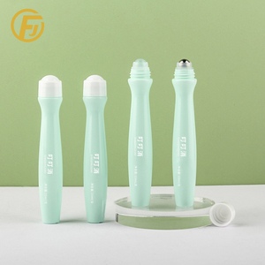 Bâton d'<span class=keywords><strong>huile</strong></span> <span class=keywords><strong>essentielle</strong></span> en forme de boule, portable pour une utilisation en extérieur, adapté aux bébés et aux femmes enceintes, peut prévenir les piqûres de moustiques - Product Image 4