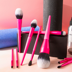 Ensemble de 10 <span class=keywords><strong>pinceaux</strong></span> de maquillage professionnels personnalisables rose vif en poils synthétiques pour le visage, le fond de teint, le blush – Outil de beauté – Grande Vente - Product Image 3
