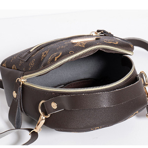 <span class=keywords><strong>2023</strong></span> nouvelle mode Style coeur forme école étudiant téléphone certificat PU sac à dos en cuir - Product Image 6