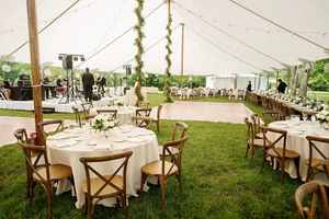 Tente de 100 places, auvent 10x10, robuste, avec parois, orange, 12 par Pagoda, 12x12, 15x20, plan gros plan, 20 tentes - Product Image 6