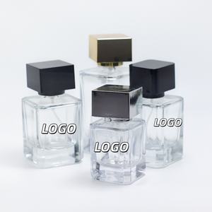 Flacon de parfum carré en verre 30ml 50ml 100ml, flacon de parfum cube, flacon de parfum de luxe avec bouchon noir - Product Image 1