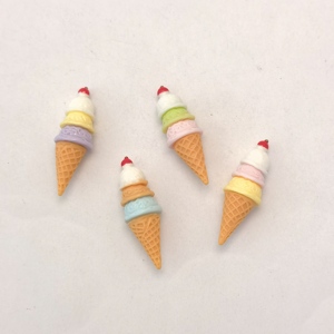 100 pièces 3D cône <span class=keywords><strong>de</strong></span> crème glacée sans trou perles Miniature <span class=keywords><strong>maison</strong></span> <span class=keywords><strong>de</strong></span> poupée nourriture jouets pour Dcrapbooking coque <span class=keywords><strong>de</strong></span> téléphone pince à cheveux artisanat décoration - Product Image 1