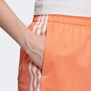 Shorts de sport Adidas Originals à 3 bandes pour femmes, taille XS, couleur corail/blanc, design tendance |   100% authentique - Product Image 4