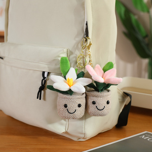 Porte-clés en peluche mignon en forme <span class=keywords><strong>de</strong></span> fruit ou <span class=keywords><strong>de</strong></span> <span class=keywords><strong>fleur</strong></span> en <span class=keywords><strong>pot</strong></span>, ornement décoratif pour sac à dos, accessoire esthétique pour cadeau d'amitié - Product Image 3