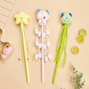 PetLead <span class=keywords><strong>Plastic</strong></span> Alien Monster Kattenknuffelstokje Schattig Katten Speelgoed Interactief Oefen Speelgoed Zelfvermaak Staaf Speelgoed - Product Image 1