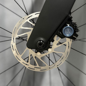 Bicicleta de Carretera con Cuadro de Carbono Integrado Optimizado 105 DI2, Ruedas de Carbono Cerradas 700C y Frenos de Disco - Product Image 3