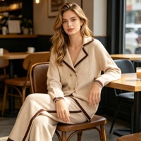 Fourniture usine vetements femme ensemble tricot blazer bord contrasté pantalon jambe large maille OEM en gros