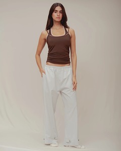 Débardeur écologique marron à double col carré et dos nageur avec bordure contrastante, en Spandex et Polyester anti-transpiration, pour le yoga - Product Image 2