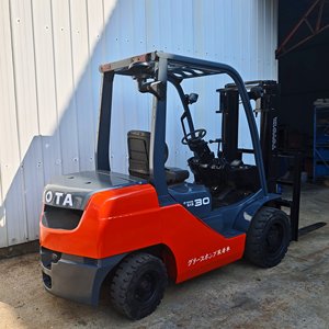 Toyota 3 Ton <b>Forklift</b> Diesel Used Toyota FD30 <b>Forklift</b> Truck in Stock - Product Image 4