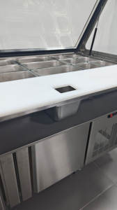 Vente en gros de 18 casseroles 4 pieds ascenseur pour porte en verre couvercle salade sandwich pizza restauration rapide vitrine équipement de réfrigération - Product Image 3