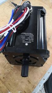 Motore BLDC <span class=keywords><strong>72V</strong></span> 4kw 4000W 2580RPM Motore Elettrico Brushless a Corrente Continua Motore a Magneti Permanenti con Controller per Auto Elettrica - Product Image 2
