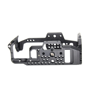 โครงกล้องวิดีโอสำหรับแบล็คมาจิก4K/<span class=keywords><strong>6K</strong></span> ตัวทำให้อุปกรณ์ยึดสำหรับถ่ายทำวิดีโอโครงอลูมิเนียมอัลลอยด์ - Product Image 2