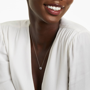 Elegante Collar de Plata 925 para Mujer con Colgante de Diamante Moissanita Solitario que Ofrece un Brillo Elegante, Ideal para Atuendos Formales - Product Image 3