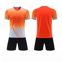 OEM Maßgeschneidertes 26-27 Internationales Fußballtrikot Weltfußball-Jersey für Globale Fan-Clubs Großbestellungen Lieferant Fußballtrikots