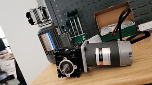 Permanent Magnet NMRV <strong>Worm</strong> <strong>Gearbox</strong> 12V 24V 48V 40w--300w Brush DC Electric Gear Motor - Product Image 2
