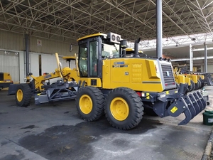 Modèle populaire GR215 niveleuse Xuzhou avec moteur Cummins niveleuse routière Xuzhou - Product Image 6