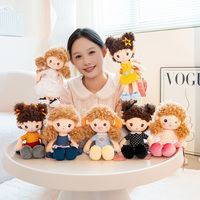 Vente en gros de poupées princesses mignonnes pour filles, peluches personnalisées, jouets en peluche doux, personnages d'anime en peluche