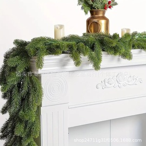 Guirnaldas de pino artificial navideñas, decoración de mesa verde para el hogar, decoración festiva, estilo ratán de 1.8 m - Product Image 2