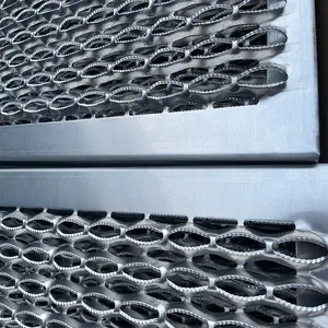 Galvanized Steel Perforated Diamond Metal Walkway Roof Platform Plate Panels