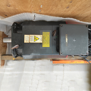 FANUC เซอร์โวมอเตอร์ A06B-0826-B100 aP12 ใหม่การทดสอบแบบดั้งเดิมรับประกันจัดส่งรวดเร็วคุณภาพสูง - Product Image 5