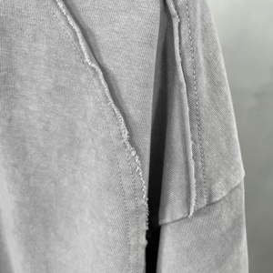 Camiseta Unisex de Algodón 100% de 275 g/m², Lavado Nieve, Estilo Desgastado, Frente Desestructurado con Bordes Crudos, Estilo Vintage, Transpirable, Holgada - Product Image 3