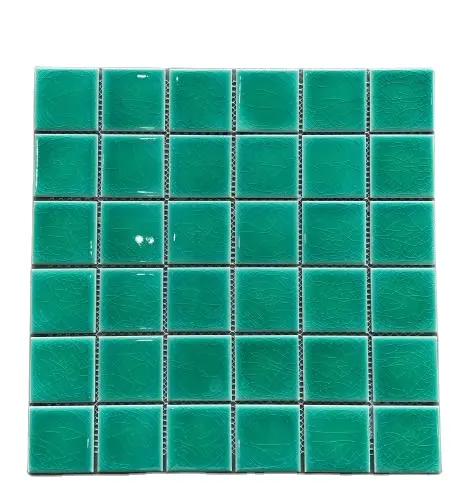 Mosaico de cerámica verde craquelado de hielo cuadrado de 2 pulgadas, azulejos de 48x48mm, diseños elegantes para azulejos de piscina de hotel de lujo