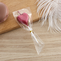 Bougies d'anniversaire et de fête en forme de cœur colorées pour Pâques, le Nouvel An, la décoration de la maison et les bars
