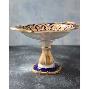 Base para Pastel de Porcelana Inglesa Hecha a Mano, Estilo Rococó en Azul Cobalto y Dorado, Ecológica, Plato para Servir Pastel de Boda de 10 Pulgadas - Product Image 3