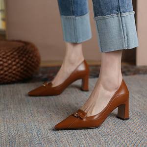 Chaussures de bureau à talons bas pour femmes, à bloc, chaussures de styliste, marques célèbres, collection - Product Image 5