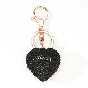 Llaveros y Mosquetones Promocionales de Navidad con Dijes de Corazón 3D de Metal y Tela, Personalizados y Adorables, con Pedrería Completa - Product Image 4