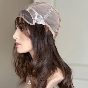 Venta al por mayor de pelucas médicas de cabello humano con cutícula alineada rusa 100% ondulado suelto de color marrón oscuro Peluca de encaje completo con base de seda PU - Product Image 1