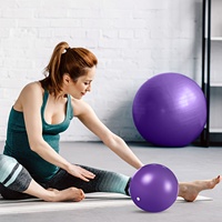 Ballon de yoga transparent en PVC noir pour exercices de Pilates et de yoga