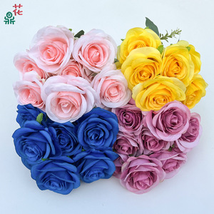 Bouquet de roses en soie, fleurs artificielles réalistes faites à la main pour la décoration intérieure de mariage - Product Image 2