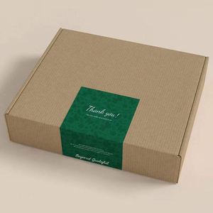 Étiquettes adhésives 3D personnalisables en vinyle résistant, autocollants d'expédition et de courrier en papier blanc et noir personnalisés - Product Image 4