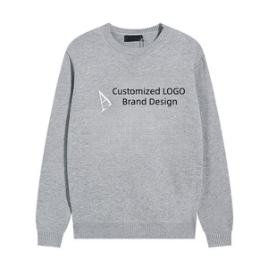 Cardigan in Cashmere Grigio da Uomo <span class=keywords><strong>Ami</strong></span> con Monogramma Ricamato, Scollo a V e Bottoni, Stile Lusso Designer Streetwear - Product Image 3