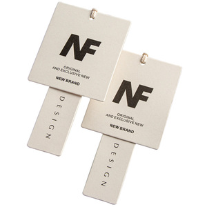 Étiquettes de prix rectangulaires en PET découpées au laser et gaufrées en 3D avec logo et certificat de marque pour magasins de vêtements, cartes de vêtements pour hommes et femmes - Product Image 4