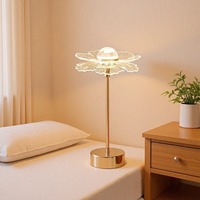 Lampe de table papillon en acrylique métallique moderne et minimaliste de luxe - Alimentation USB, intensité réglable, idéale pour les chambres de filles, les hôtels et les salles à manger