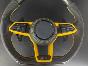 Volant en cuir et fibre de carbone RS avec accent de surpiqûre jaune pour Audi A3/A4/A5/A6L/Q3/Q5/Q7 – Amélioration pour voiture de sport - Product Image 4