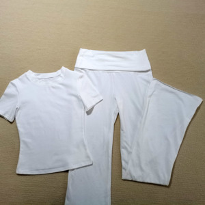 İki Parçalı Kadın Giyim Seti Nefes Alabilen Örme Spandeks/Pamuk Günlük Ev Giyim Seti Yuvarlak Yaka Kısa Kollu Üst Dar Kesim Pantolon - Product Image 2